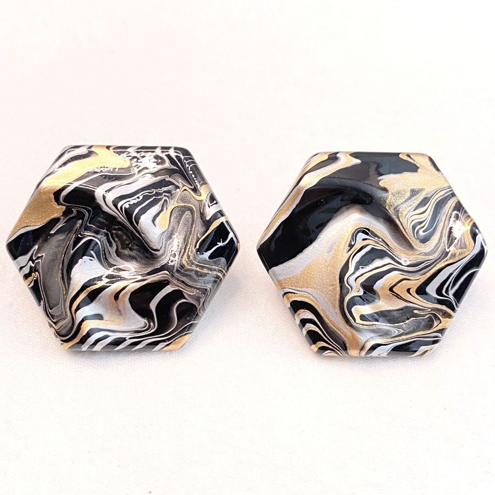 💎Pentagon Button Earrings Celluloid Acetate 3D Gold Black White Swirl Studs